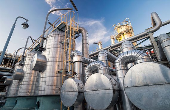 The efficient use of hydrogen is critical in refinery operations. 